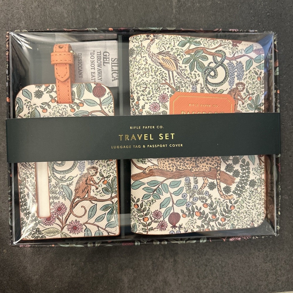 Rifle Paper Co Travel Set Passport Holder & Luggage Tag | Safari Print & New!